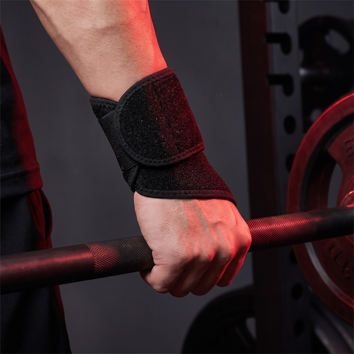 Adjustable Wrist Compression Sleeve Thumb Wrap Support Brace Breathable Wrist Guard Tendon Sheath Protection Fitness Gym Recovery Wrist Stabiliser for Men Women - worn during gym training