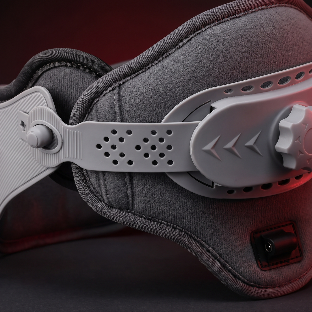 Adjustable Infrared Heating Neck Traction Collar - Ventilation and Stitching Detail