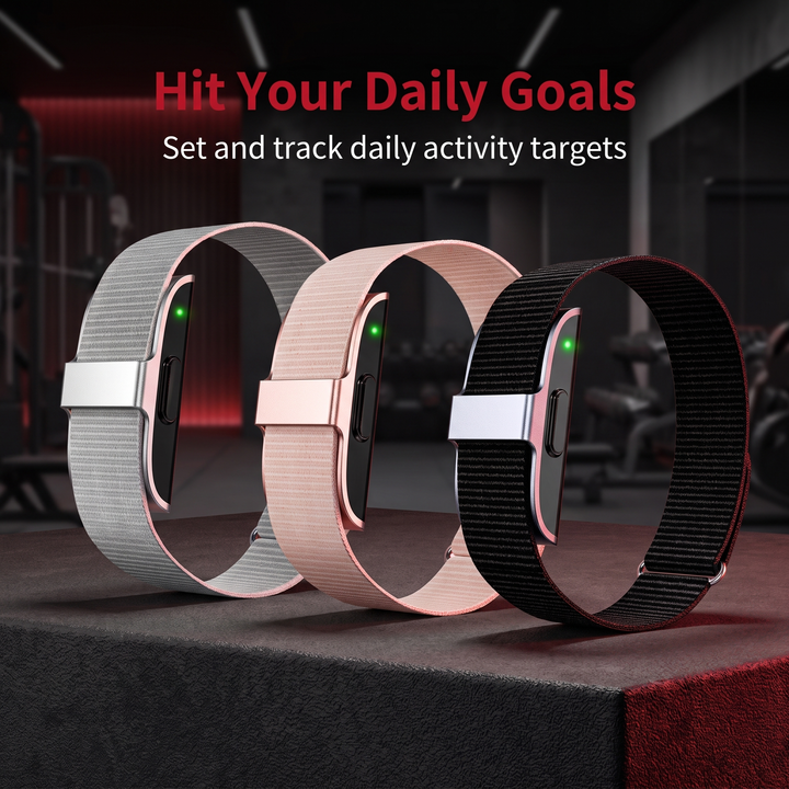 Smart Fitness Tracker Wristband - daily activity goal tracking
