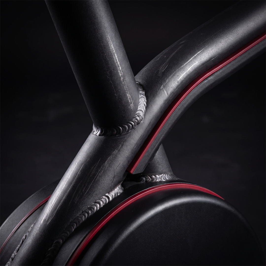 PHYSIOATHLETX Silent Magnetic Rowing Machine - Black - Build Quality Detail