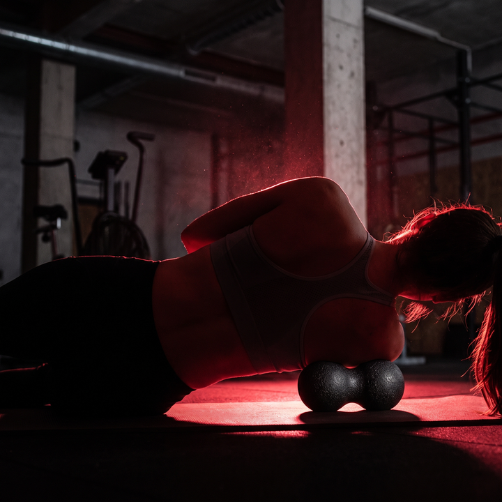Rechargeable Vibrating Massage Ball Peanut Massager 5 Speed Foam Roller for Muscle Recovery Mobility Fitness Yoga Relaxation Portable - Style B Black Stretching and Mobility Use