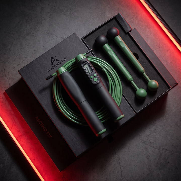 Adjustable Digital Counting Skipping Rope Set Cordless Wireless Jump Rope with Counter Indoor Outdoor Cardio Fitness Training Home Gym Workout - Green &amp; Black