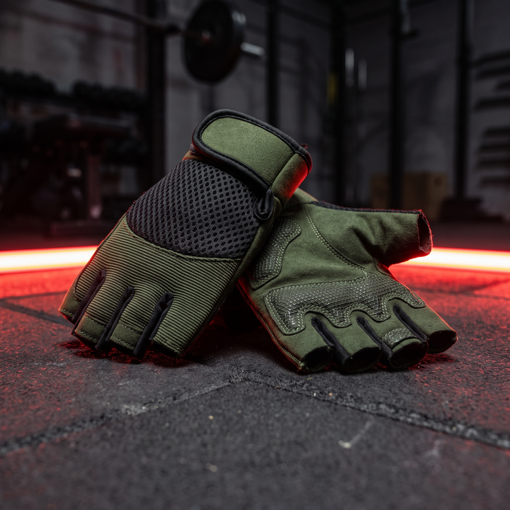 Professional Fingerless Gym Gloves Breathable Anti-Slip Half Finger Training Gloves for Men Women Fitness Cycling Weightlifting Workout - Green
