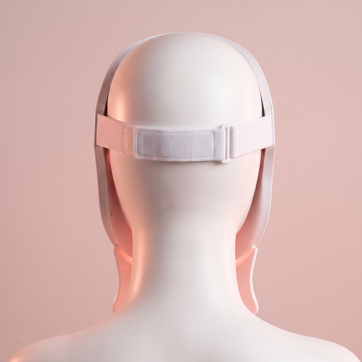 PHYSIOATHLETX LED Face &amp; Neck Mask – adjustable strap fit detail