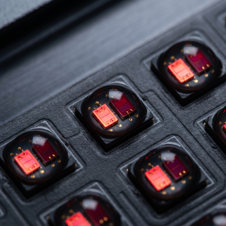 PHYSIOATHLETX Dual Chip LED Red Light Recovery Panel - dual chip LED macro close-up