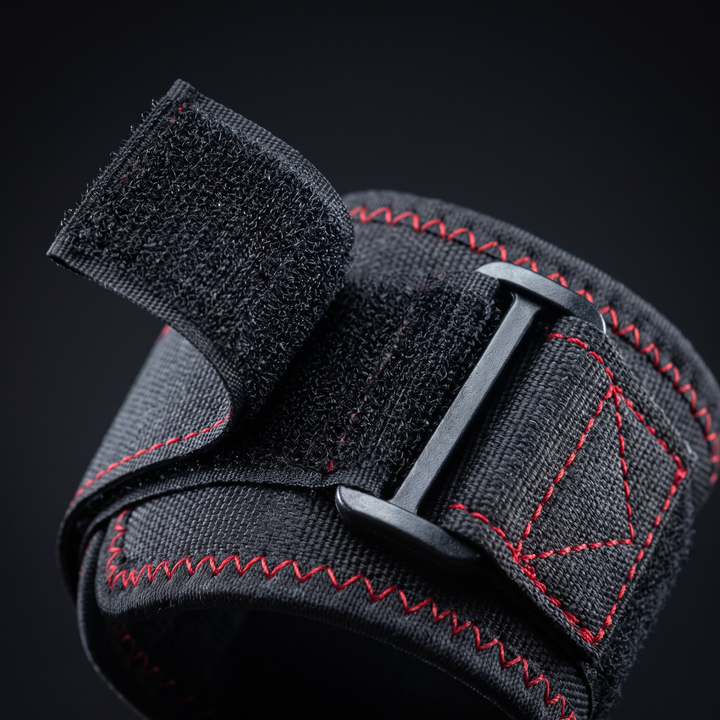 Close-up of the adjustable strap for a comfortable, secure hold