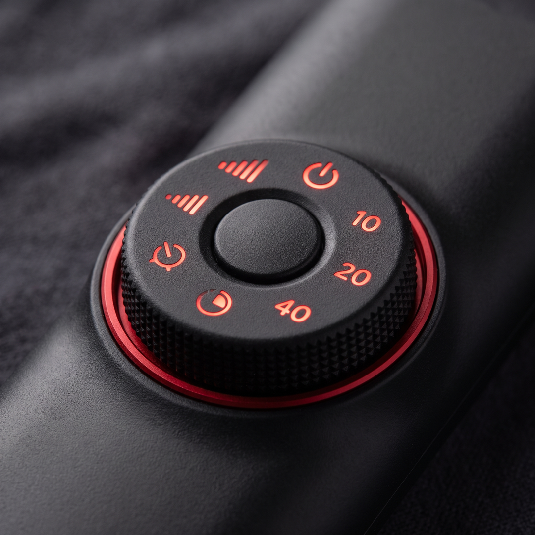 Red Light Therapy Recovery Lamp for Muscle and Joint Comfort - Control Settings Close-Up