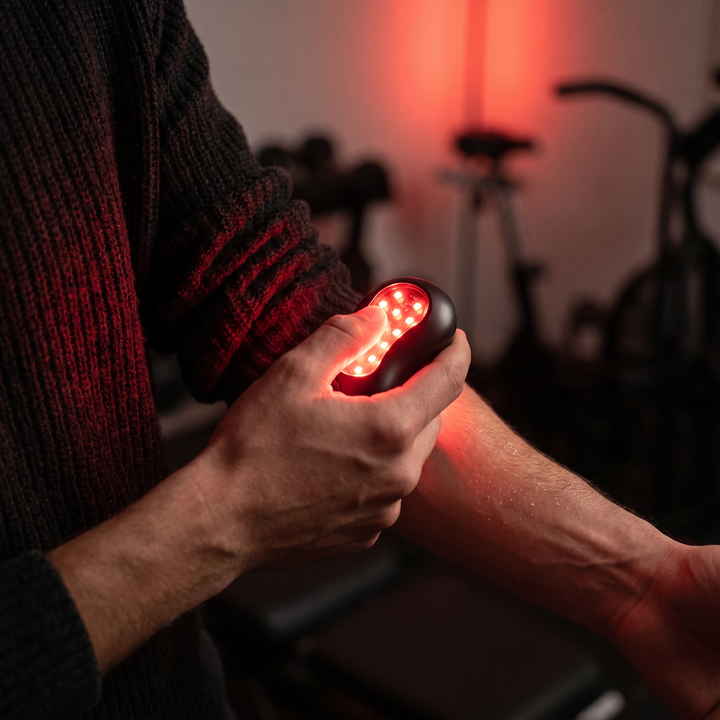 Red Light Therapy Recovery Lamp for Muscle and Joint Comfort - Hand Recovery Routine