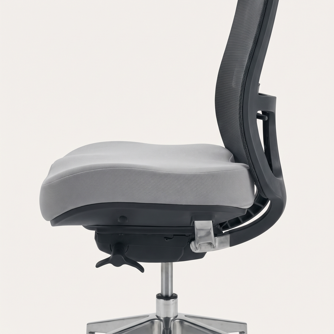 Seat cushion size reference shown on an office chair